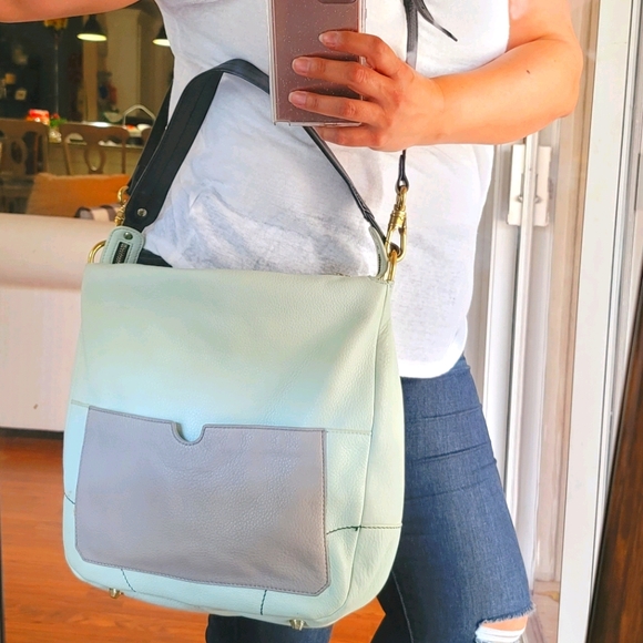 orYany leather crossbody bag - Picture 2 of 16